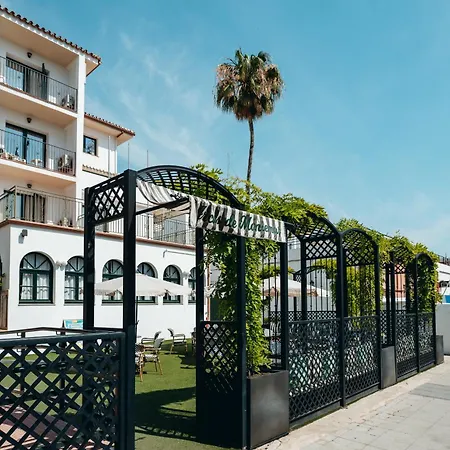 Arcos De Montemar Τορρεμολίνος