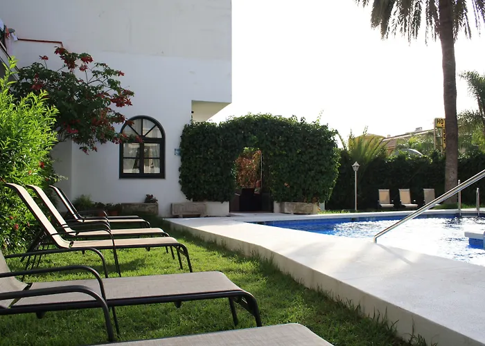 Hotel Arcos De Montemar 3*