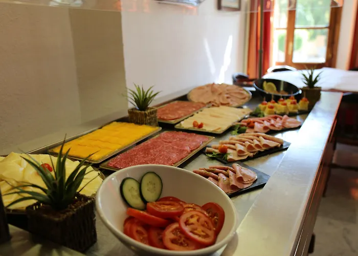 Hotel Arcos De Montemar 3*