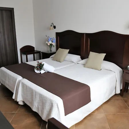 Hotell Arcos De Montemar 3*