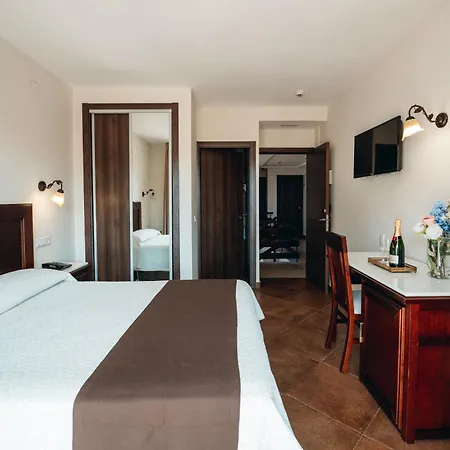 Arcos De Montemar Hotel 3*