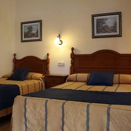 Hotel Arcos De Montemar 3*