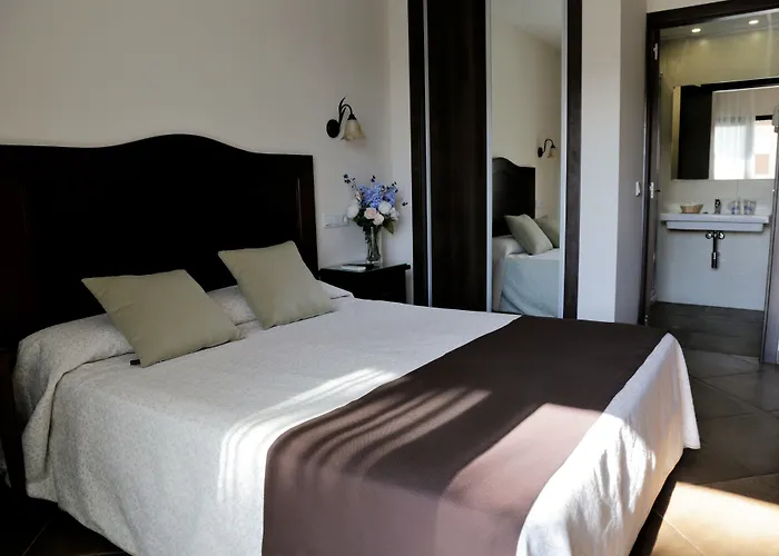 蒙特马尔阿科斯酒店 3* 托雷莫利诺斯