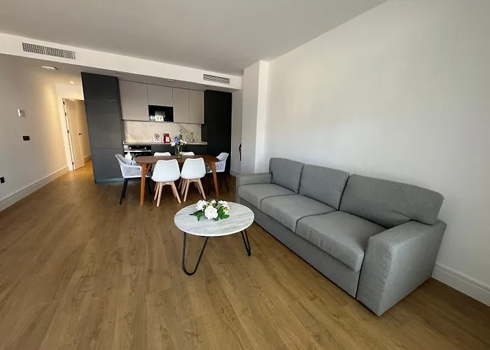 蒙特马尔阿科斯酒店 3* 托雷莫利诺斯