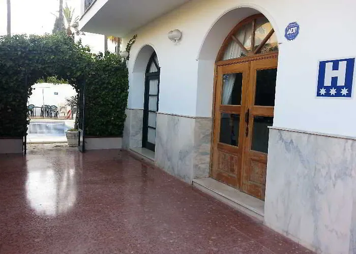 蒙特马尔阿科斯酒店