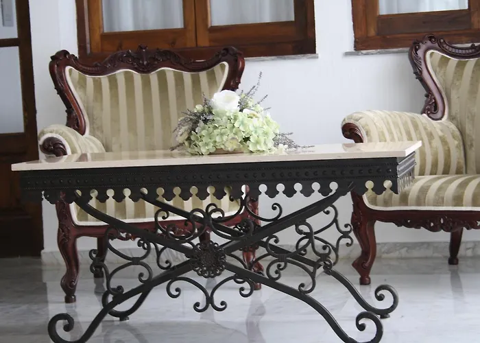 蒙特马尔阿科斯酒店 酒店