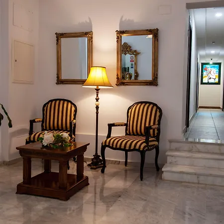 Hotel Arcos De Montemar