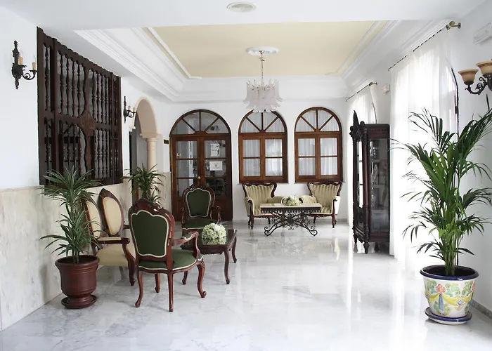 Hotel Arcos De Montemar 3*