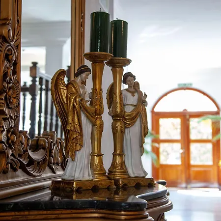 蒙特马尔阿科斯酒店 酒店