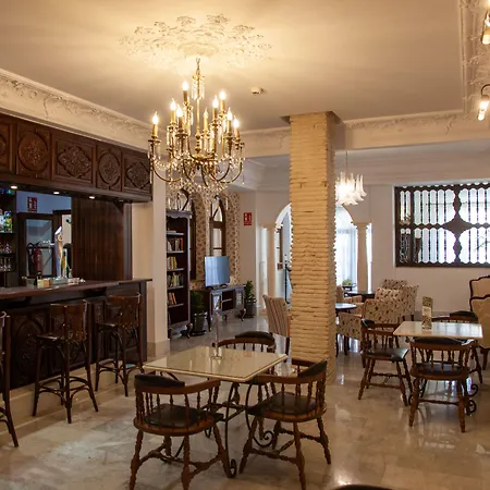 蒙特马尔阿科斯酒店