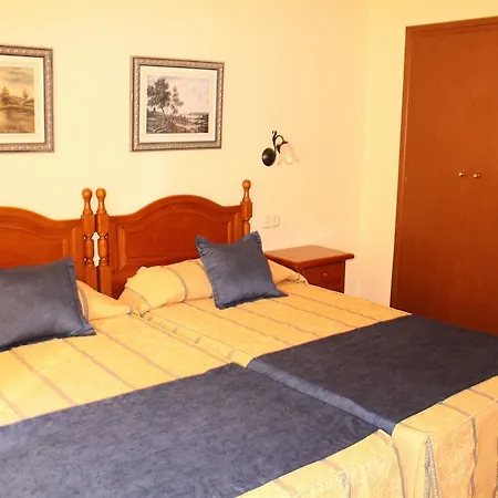 蒙特马尔阿科斯酒店 托雷莫利诺斯